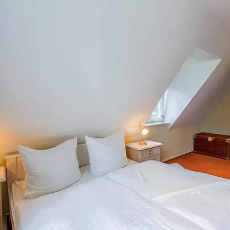 Seepferdchen, 05a, Haus Zingst 5a Ostseebad Nienhagen